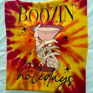 Tie-Dye “Boozin Thru The Holidays” Gildan' Graphic Tee. Size M